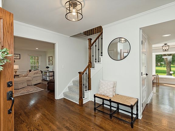 2nd image of 1342 Borde Ct