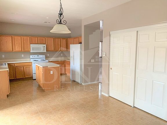 4th image of 14334 S Via Gualda