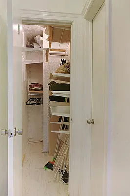 Rented by STARK CHARLES | media 10