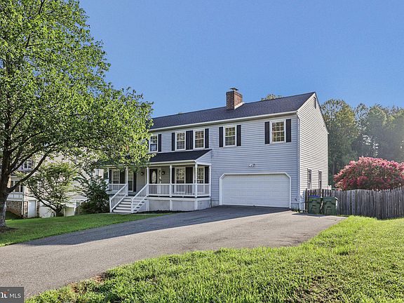 3rd image of 16 Joyce St