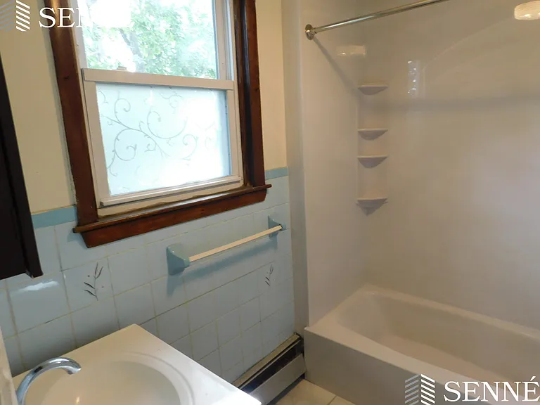 81 Merriam St #3 — Photo 8
