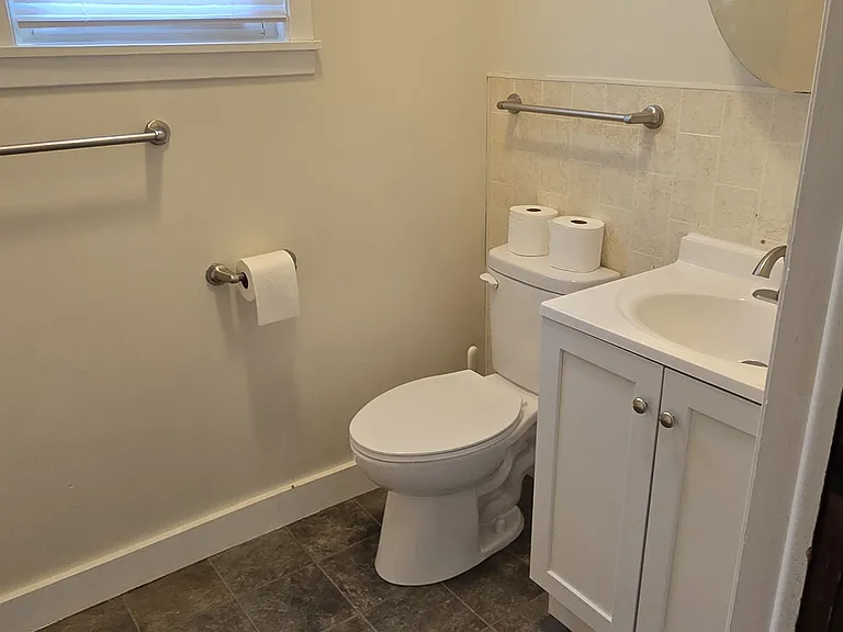 Main Bathroom