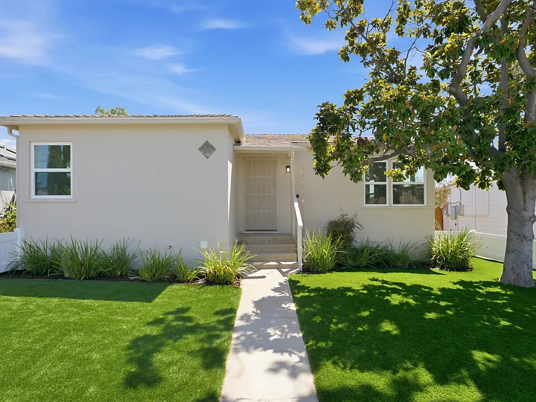 3545 Boundary St — Photo 3