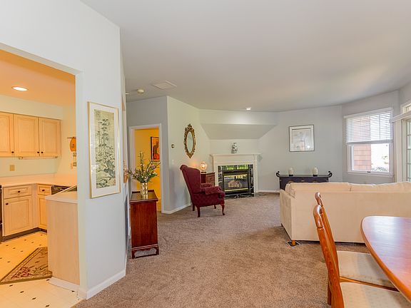 3rd image of 101 Half Moon Bay Dr #101