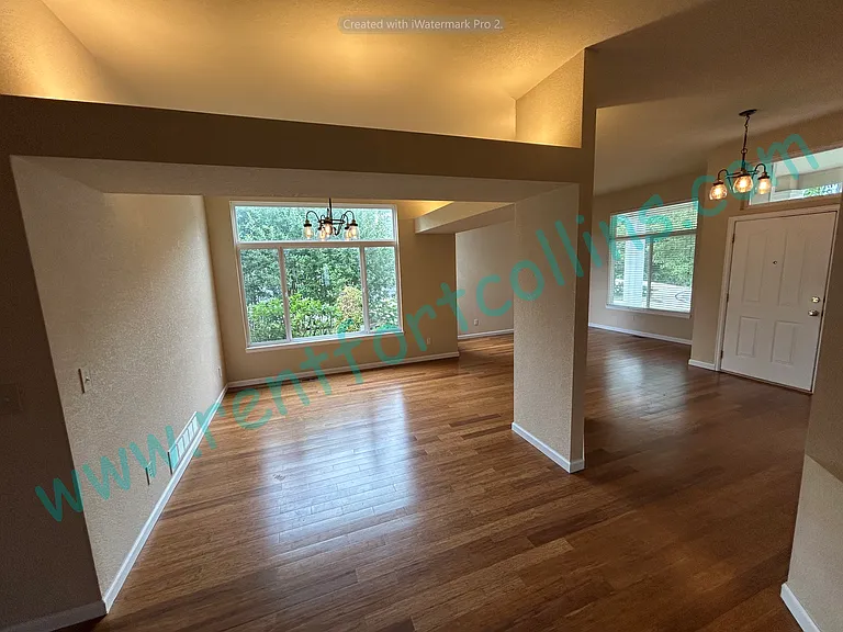 8089 Lighthouse Ln — Photo 4
