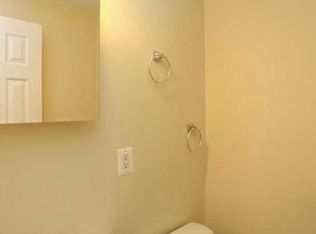 1734 Foxdale Ct, Crofton, MD 21114