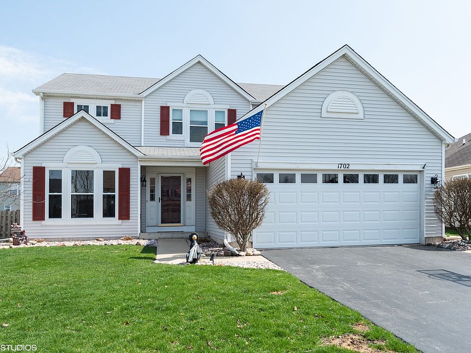 1st image of 1702 Tall Oaks Dr