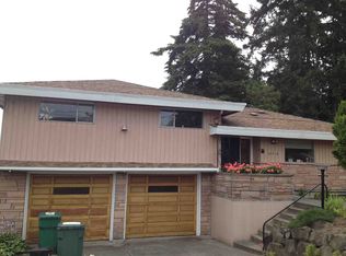 10410 11th Ave NE, Seattle, WA 98125