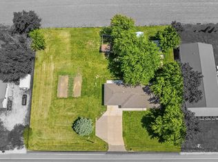 1772 Highway 80, Hazel Green, WI 53811
