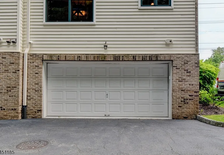 50 Bloomfield Ave #50 — Photo 26