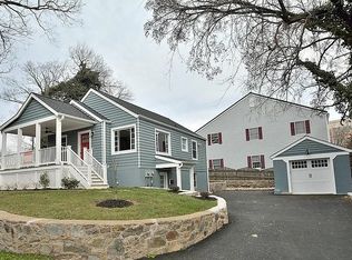 10 Church St SE #A, Leesburg, VA 20175