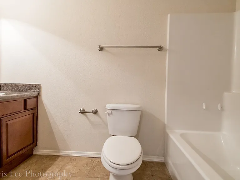 3101 Greensprings Rd — Photo 9