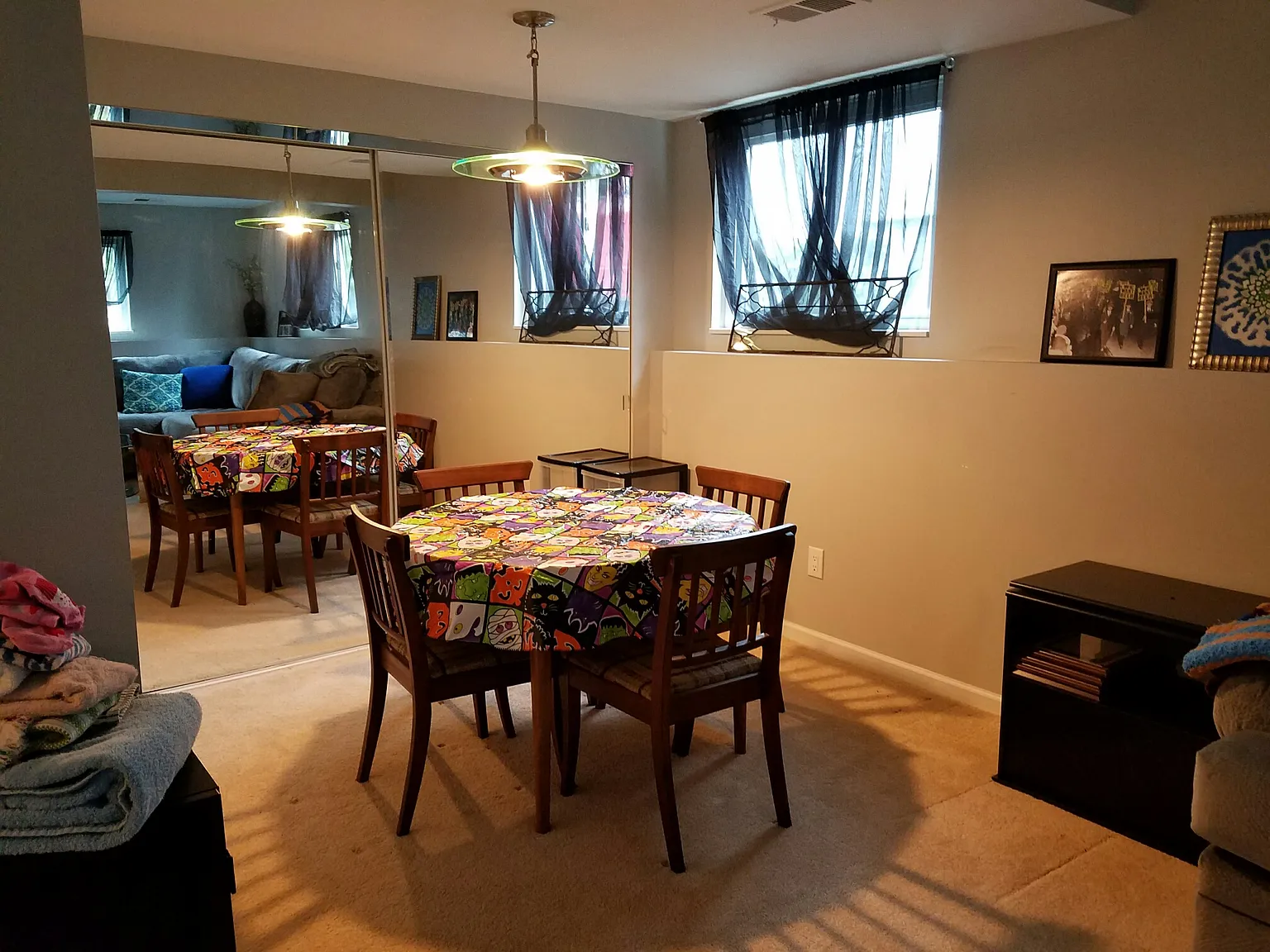 1413 Roxford Ave photo 1
