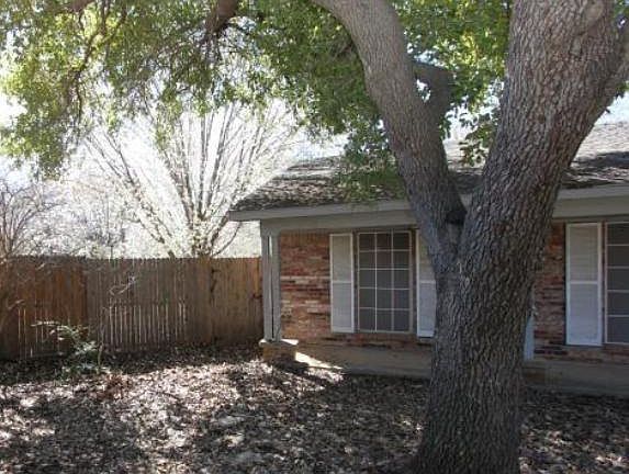 2nd image of 2614 Rush Valley Ct