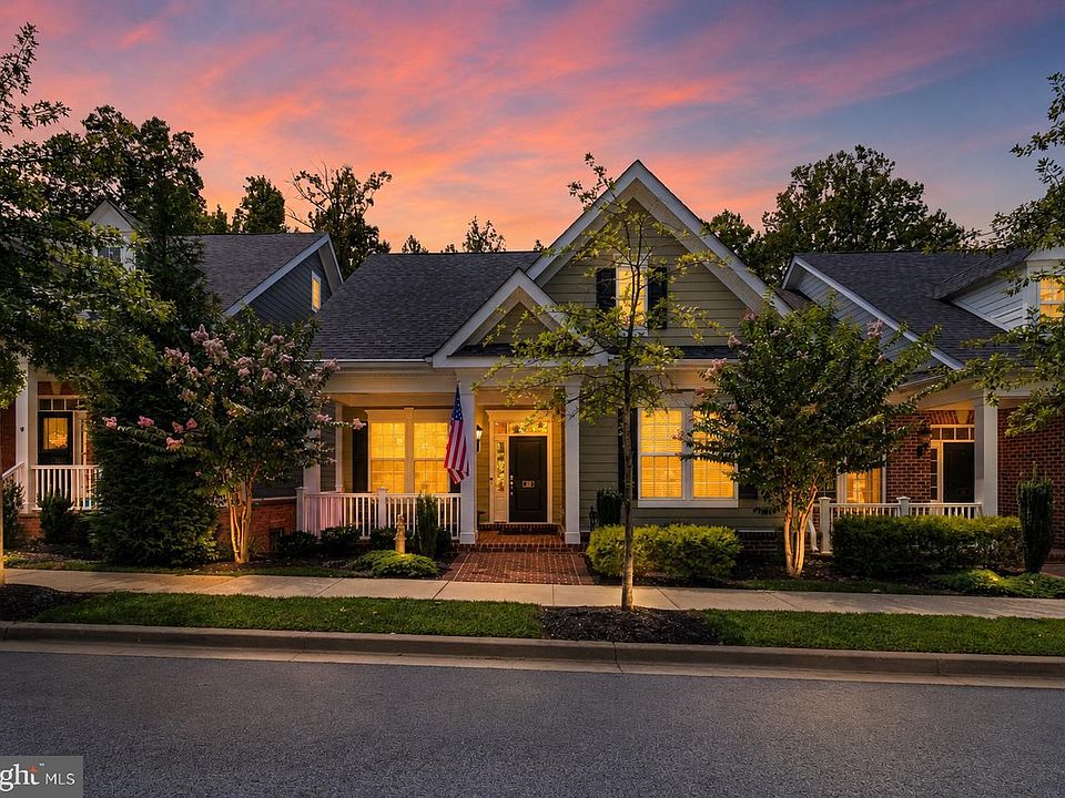 1st image of 38 Derby Dr