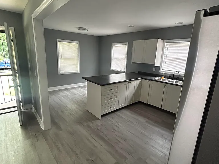 4230 Connecticut St — Photo 5
