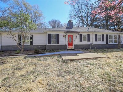 10001 E 31st St S, Independence, MO, 64052
