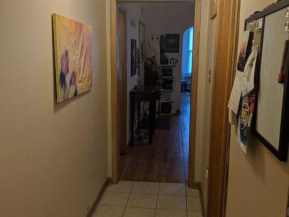 2nd image of 5640 N Ashland Ave