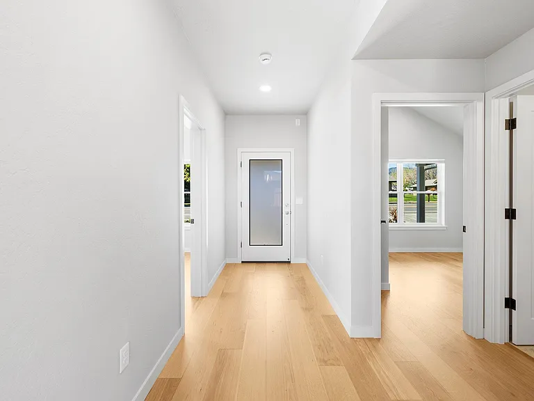 223 Talent Ave #A — Photo 2