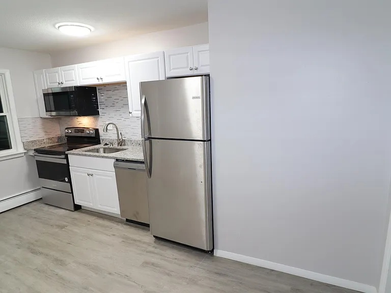 139 Litchfield Pines Dr #D — Photo 5