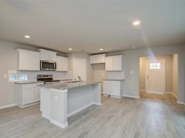 8202 Westcott Street, Houston, TX 77016