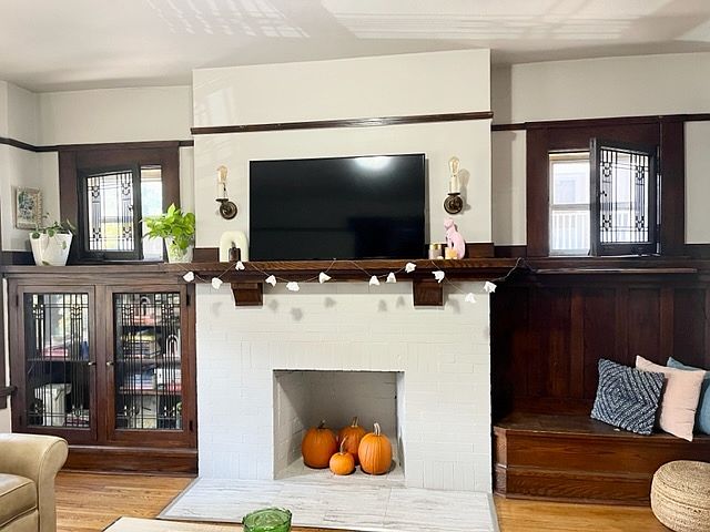 1st image of 146 E Gorham St #10904463