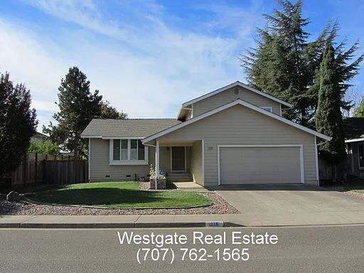 1016 Wren Dr photo 1