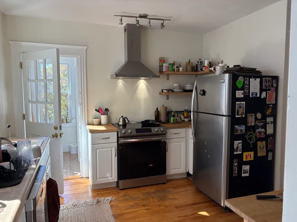 34 North St, Portland, ME 04101