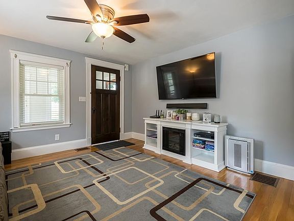 4th image of 12 Jordan St