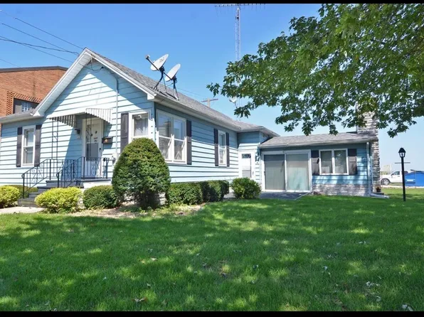 320 W Main St, Grand Ridge, IL 61325