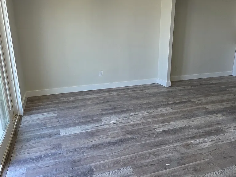 512 Minnieford Ave #506 — Photo 7