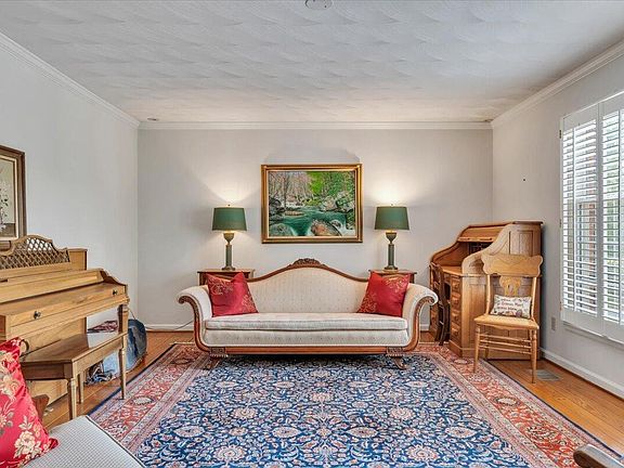 5th image of 1700 Home Cir