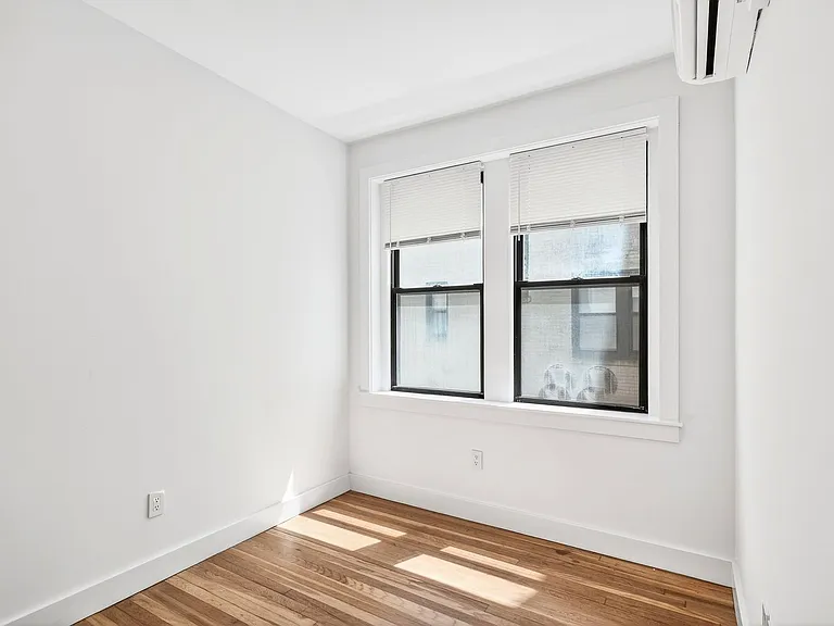 22 Elko St #3 — Photo 11