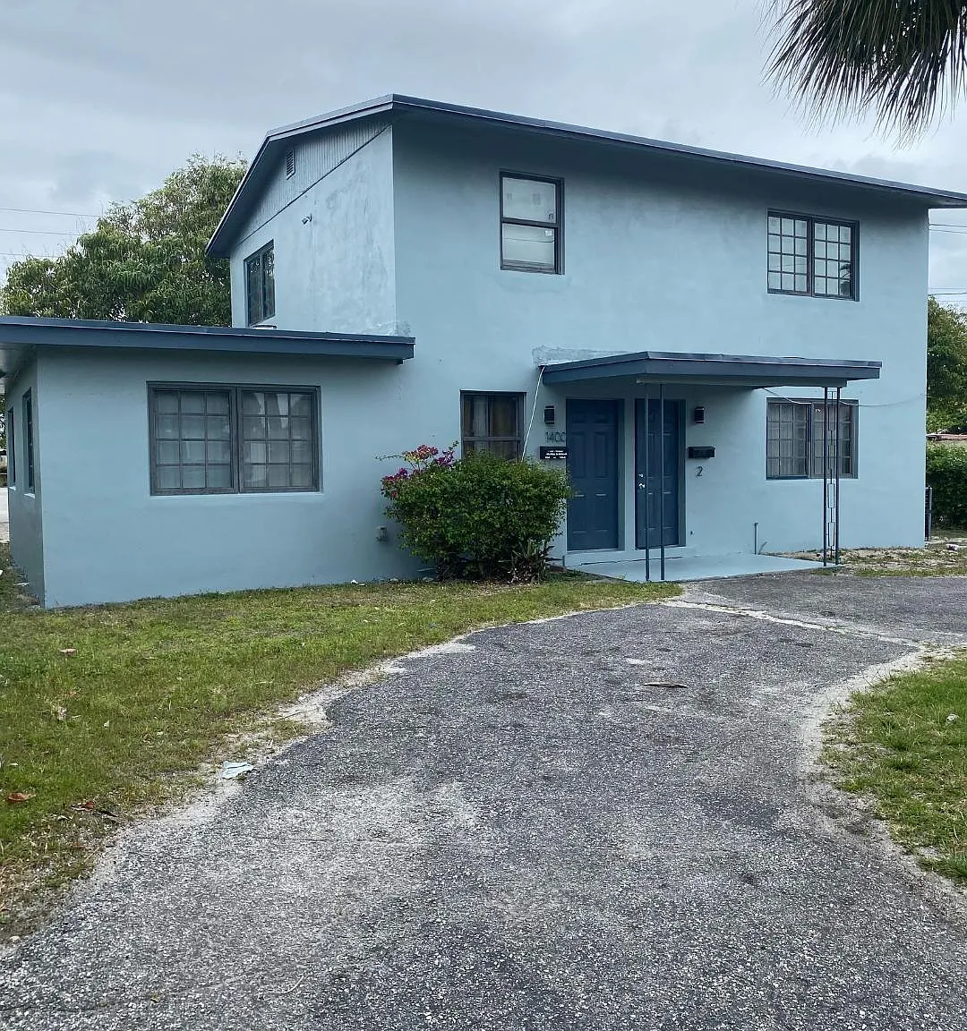 4 bed, 2.0 bath, 1100 sqft, $2,500 — Photo 1