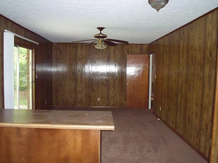 5729 Etta Dr — Photo 3