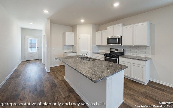 5th image of 21006 Watercourse Way