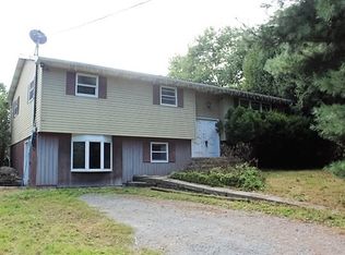 9769 State Route 106, Kingsley, PA 18826