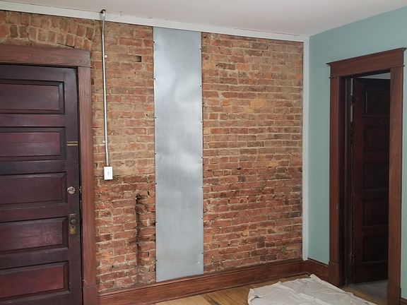 2nd image of 1014 Kenilworth Ave #1