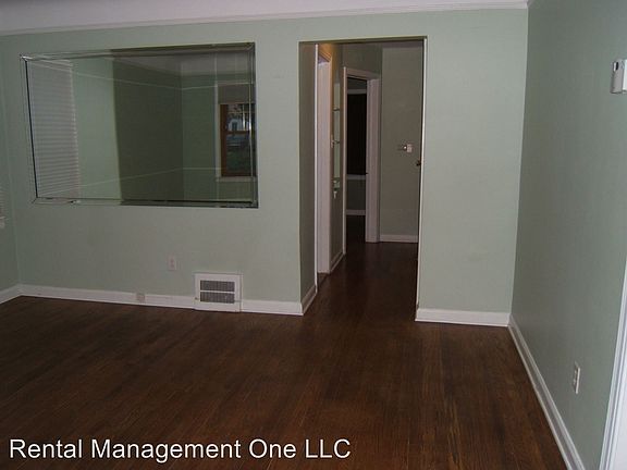 4th image of 15580 Woodworth