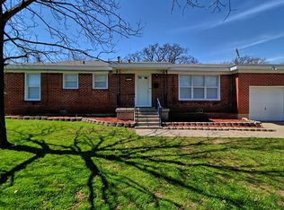 925 Brown Trl, Bedford, TX 76022