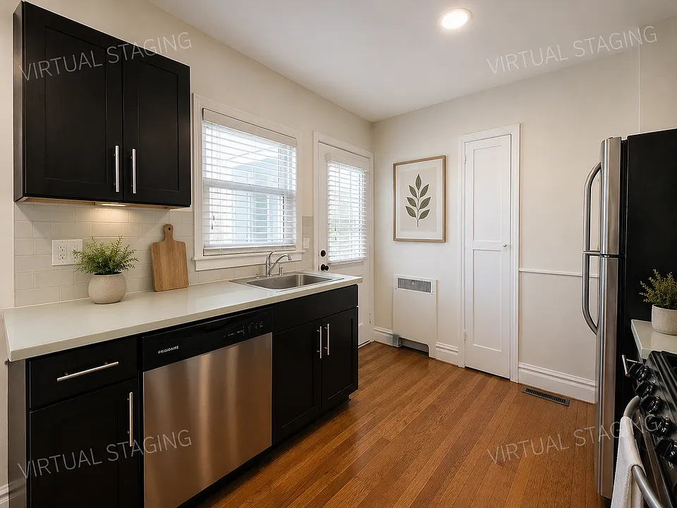 1108 W Friendly Ave #1
