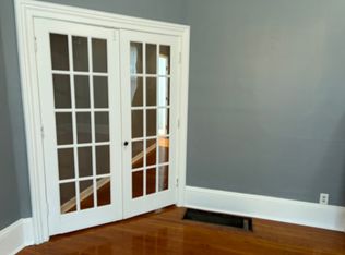 1537 N 5th St #A, Springfield, IL 62702