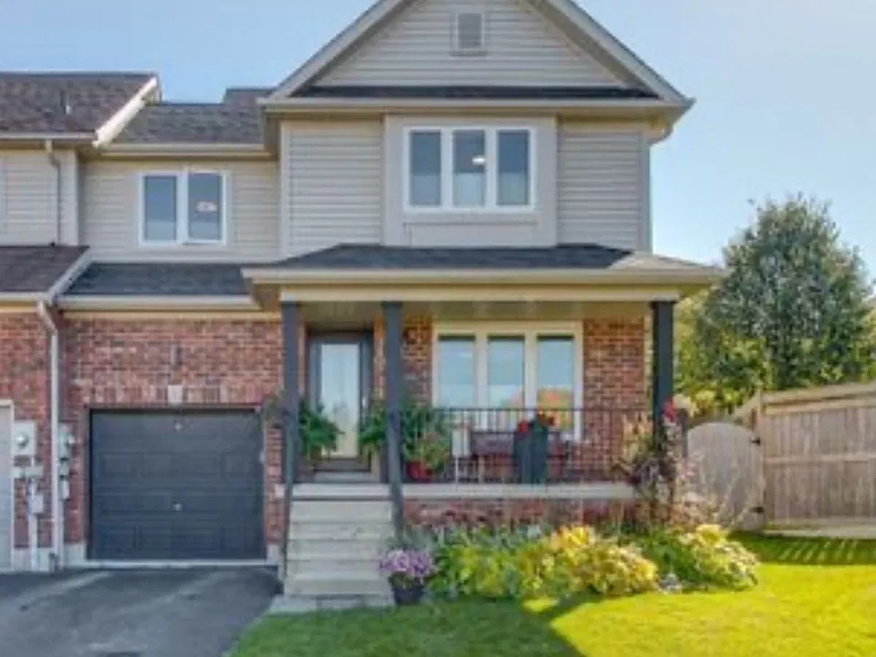 117 Bentley Cres
