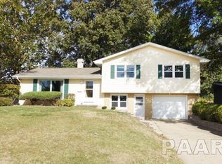 2611 W Nottingham Pl, Peoria, IL
