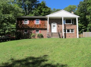 235 Lackawanna Dr, Andover, NJ 07821