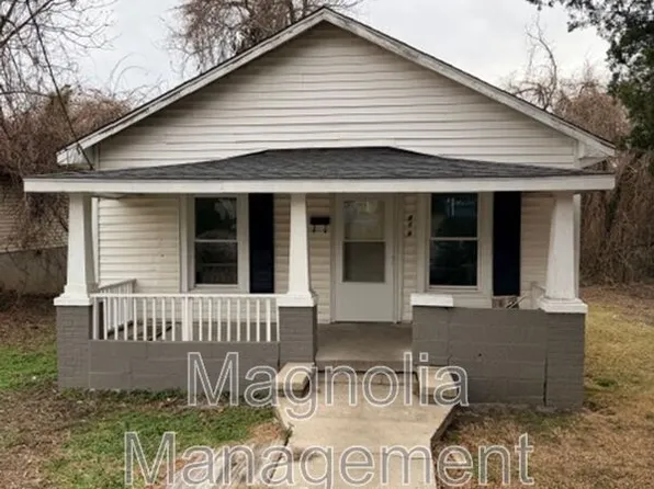 419 S College St, Henderson, NC 27536