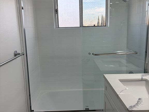 3rd image of 837 W Beach Ave #9