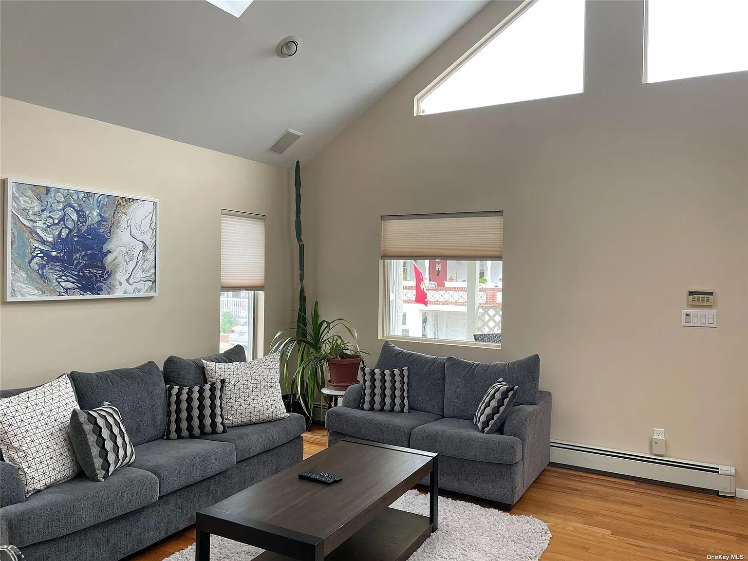 40 Malone Ave — Photo 4