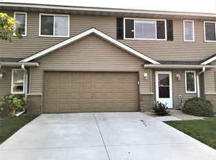 6803 Gingham Ct, Monticello, MN 55362