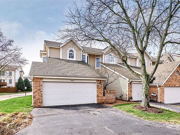 2nd image of 13002 Autumn Fields Ct